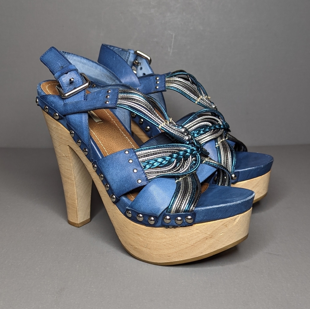 MIU MIU Blue Textured Strappy Clog Heel Sandal